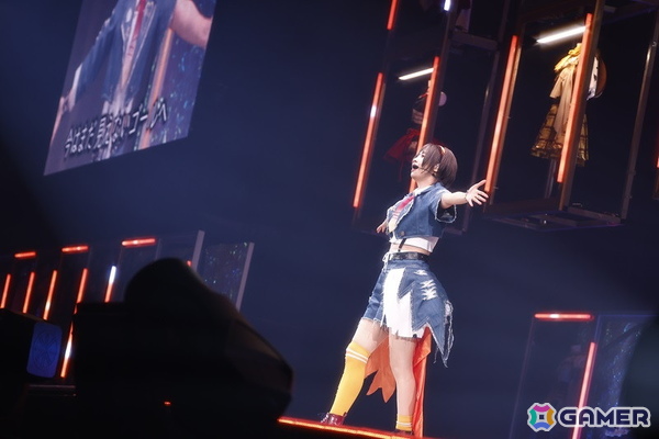 「シャニマスソロライブMSP」DAY2をレポート！アイドルごとのソロ曲を多彩な演出や仕掛けで表現、メドレー含む全30曲（実質42曲）をランウェイ上で届けたの画像111