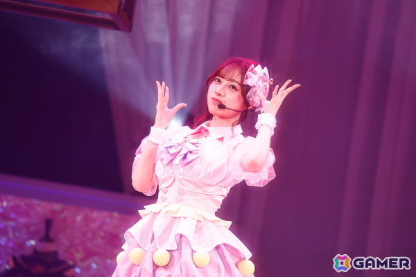 「シャニマスソロライブMSP」DAY2をレポート！アイドルごとのソロ曲を多彩な演出や仕掛けで表現、メドレー含む全30曲（実質42曲）をランウェイ上で届けたの画像51