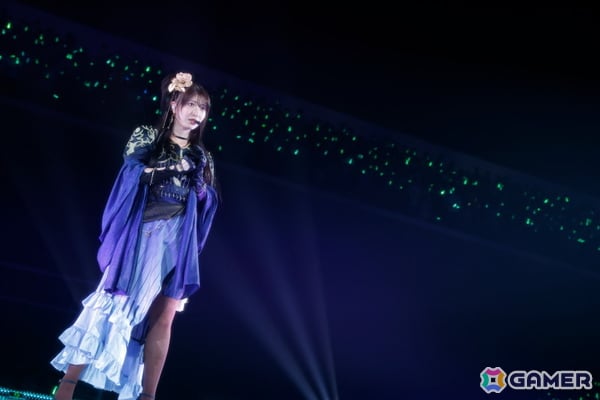 「シャニマスソロライブMSP」DAY2をレポート！アイドルごとのソロ曲を多彩な演出や仕掛けで表現、メドレー含む全30曲（実質42曲）をランウェイ上で届けたの画像53