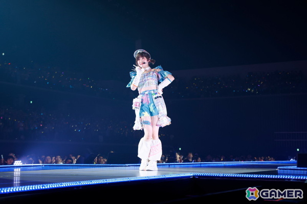 「シャニマスソロライブMSP」DAY2をレポート！アイドルごとのソロ曲を多彩な演出や仕掛けで表現、メドレー含む全30曲（実質42曲）をランウェイ上で届けたの画像62