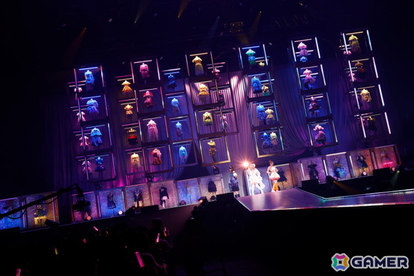 「シャニマスソロライブMSP」DAY2をレポート！アイドルごとのソロ曲を多彩な演出や仕掛けで表現、メドレー含む全30曲（実質42曲）をランウェイ上で届けたの画像71