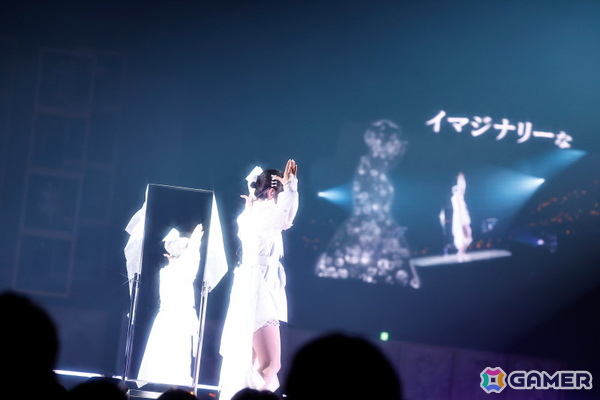 「シャニマスソロライブMSP」DAY2をレポート！アイドルごとのソロ曲を多彩な演出や仕掛けで表現、メドレー含む全30曲（実質42曲）をランウェイ上で届けたの画像76