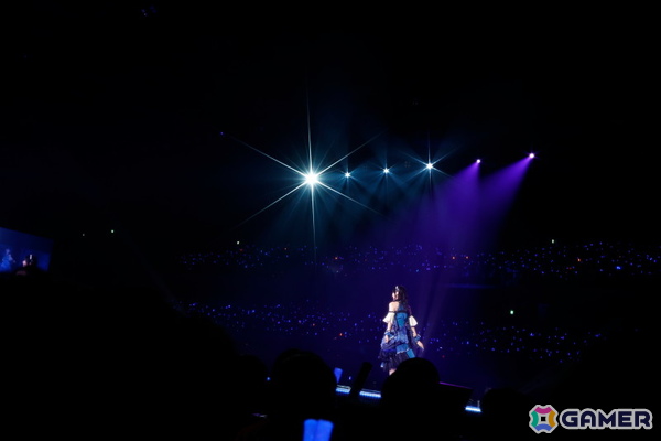 「シャニマスソロライブMSP」DAY2をレポート!アイドルごとのソロ曲を多彩な演出や仕掛けで表現、メドレー含む全30曲(実質42曲)をランウェイ上で届けたの画像