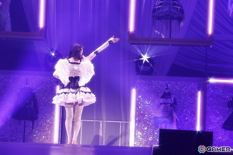 「シャニマスソロライブMSP」DAY2をレポート！アイドルごとのソロ曲を多彩な演出や仕掛けで表現、メドレー含む全30曲（実質42曲）をランウェイ上で届けたの画像35