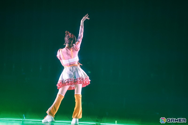 「シャニマスソロライブMSP」DAY2をレポート!アイドルごとのソロ曲を多彩な演出や仕掛けで表現、メドレー含む全30曲(実質42曲)をランウェイ上で届けたの画像