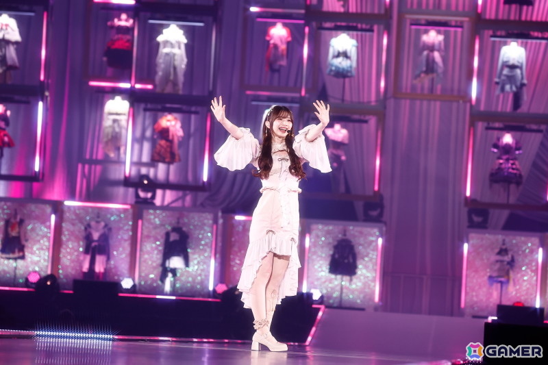「シャニマスソロライブMSP」DAY2をレポート!アイドルごとのソロ曲を多彩な演出や仕掛けで表現、メドレー含む全30曲(実質42曲)をランウェイ上で届けたの画像