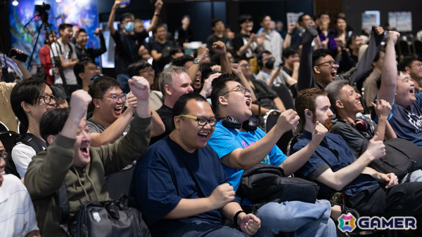 「シャドバWB」シンガポール初開催となった国際大会でChappy選手が優勝！賞金30,000米ドルと世界大会への切符を獲得の画像11