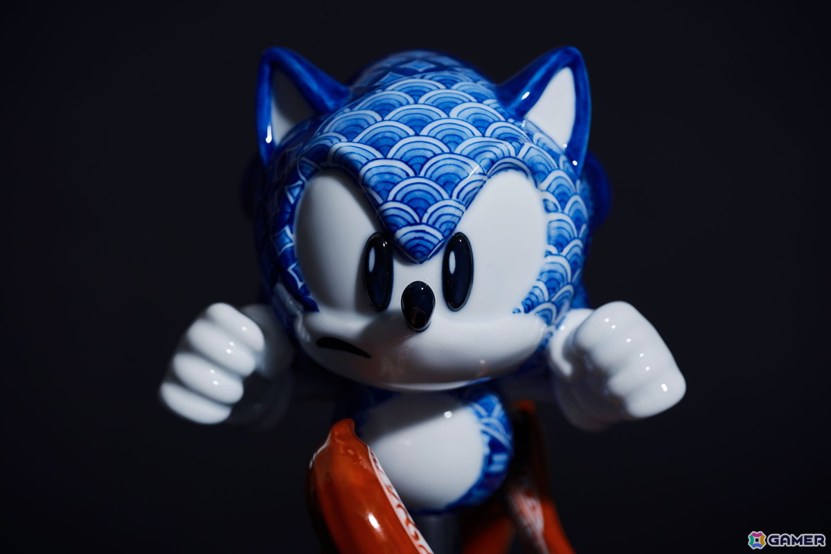 ソニック・ザ・ヘッジホッグ有田焼「Infinite Blue」が全世界50体限定で10月9日より販売！「SONIC the Exhibition -ACROSS GENERATIONS-」での先行販売もの画像