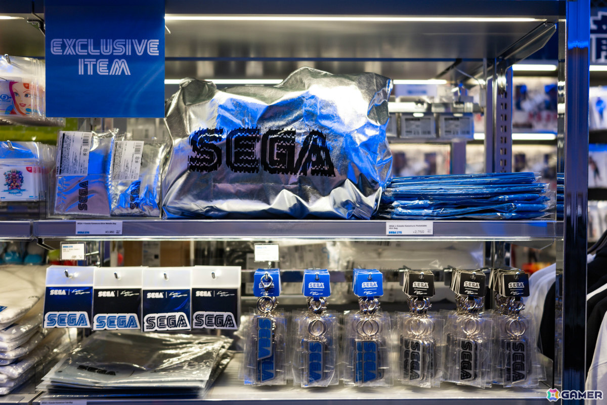 「SEGA STORE OSAKA」が心斎橋PARCOにグランドオープン!ソニック×コラージュアーティスト・河村康輔氏のぬいぐるみなど限定商品の一部も紹介の画像