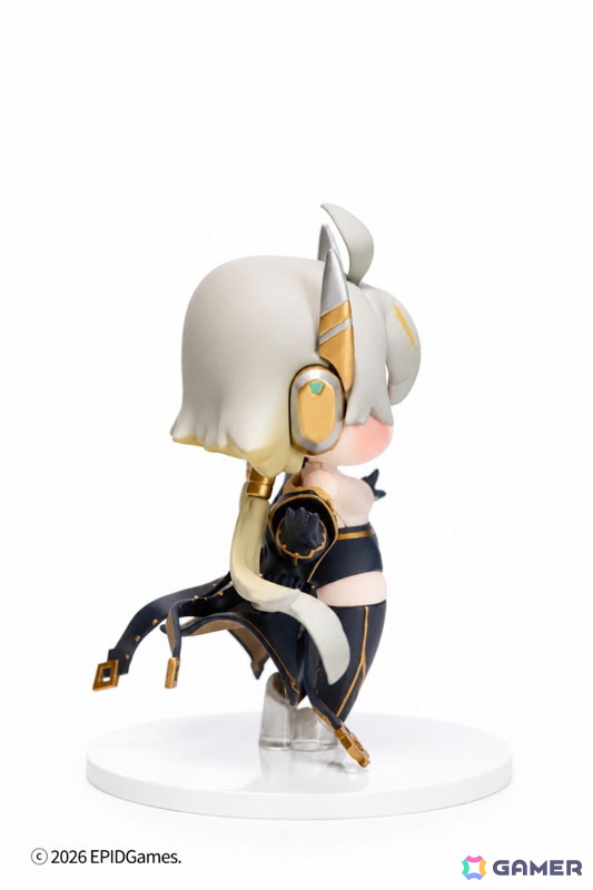 「トリッカル・もちもちほっペ大作戦」もちもちほっペが魅力のリニュアがフィギュア化！作中の雰囲気をより引き立てる正体不明のメガネも付属の画像8