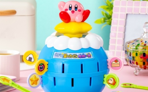 「星のカービィ 危機一発」が12月26日に発売！雲モチーフの可愛いタルからワープスターに乗ったカービィが飛び出す
