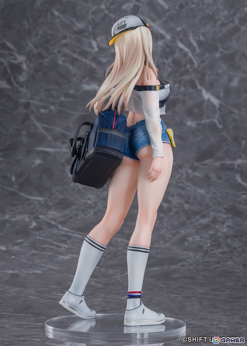 「勝利の女神:NIKKE」マイティツールズに所属するセンチのゲーム内コスチュームイラストを1/7スケールで立体化!の画像