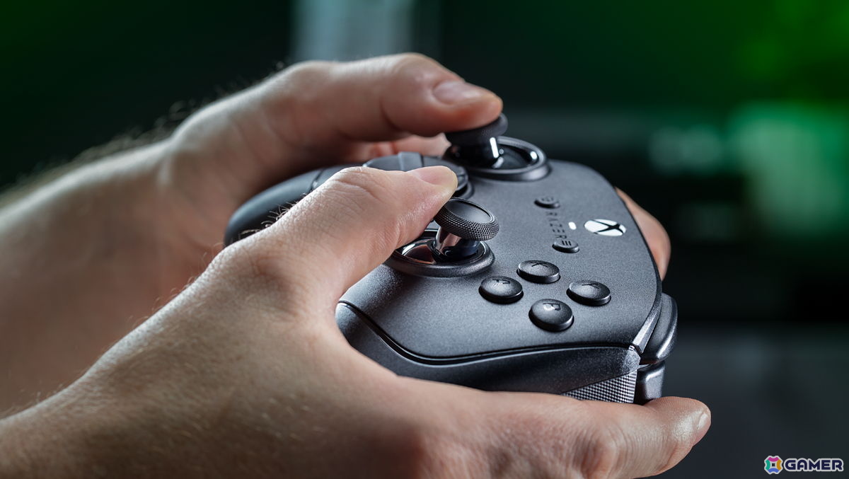 RazerのXBOX/PC用コントローラー「Razer Wolverine V4」シリーズが発表!最大8Kポーリングレート対応やボタンのカスタマイズ機能を備えた競技用モデルの画像