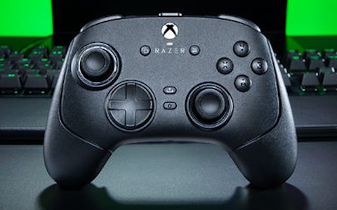RazerのXBOX/PC用コントローラー「Razer Wolverine V4」シリーズが発表！最大8Kポーリングレート対応やボタンのカスタマイズ機能を備えた競技用モデル