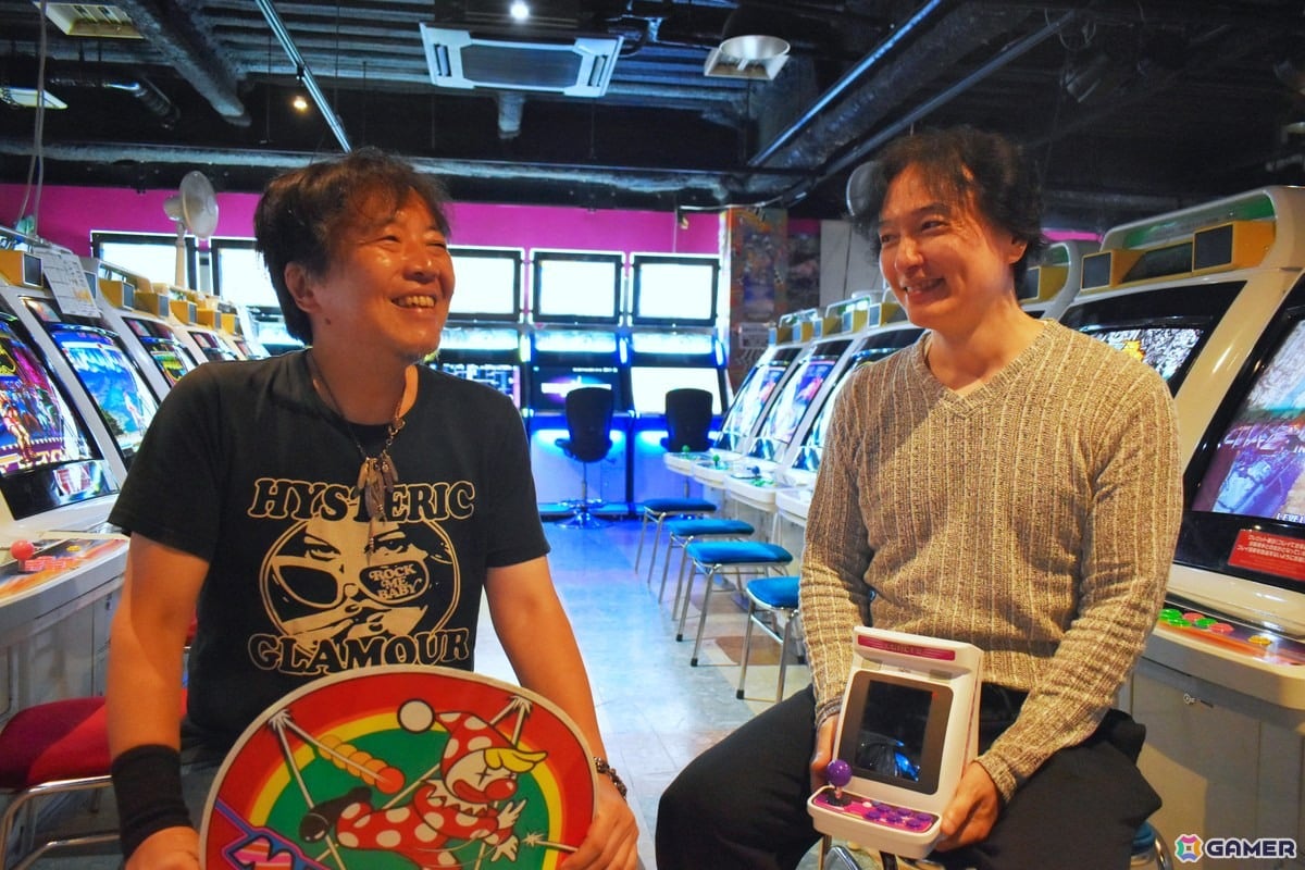 高田馬場ゲーセン ミカド 店長 池田氏(右)、キバンゲリオン 石黒氏(左)
