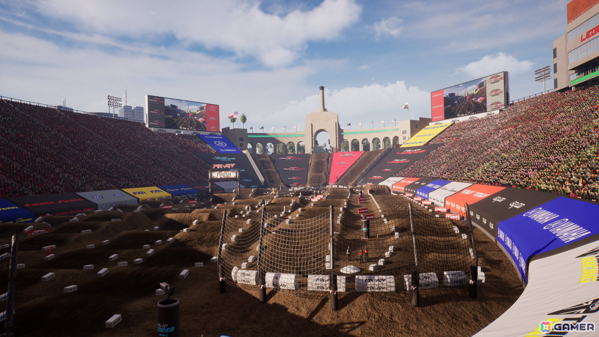 「MX vs ATV Legends」決勝戦をテーマにしたDLC「Triple Clash SX Finals」が配信!これまでに身につけたテクニックが試されるの画像