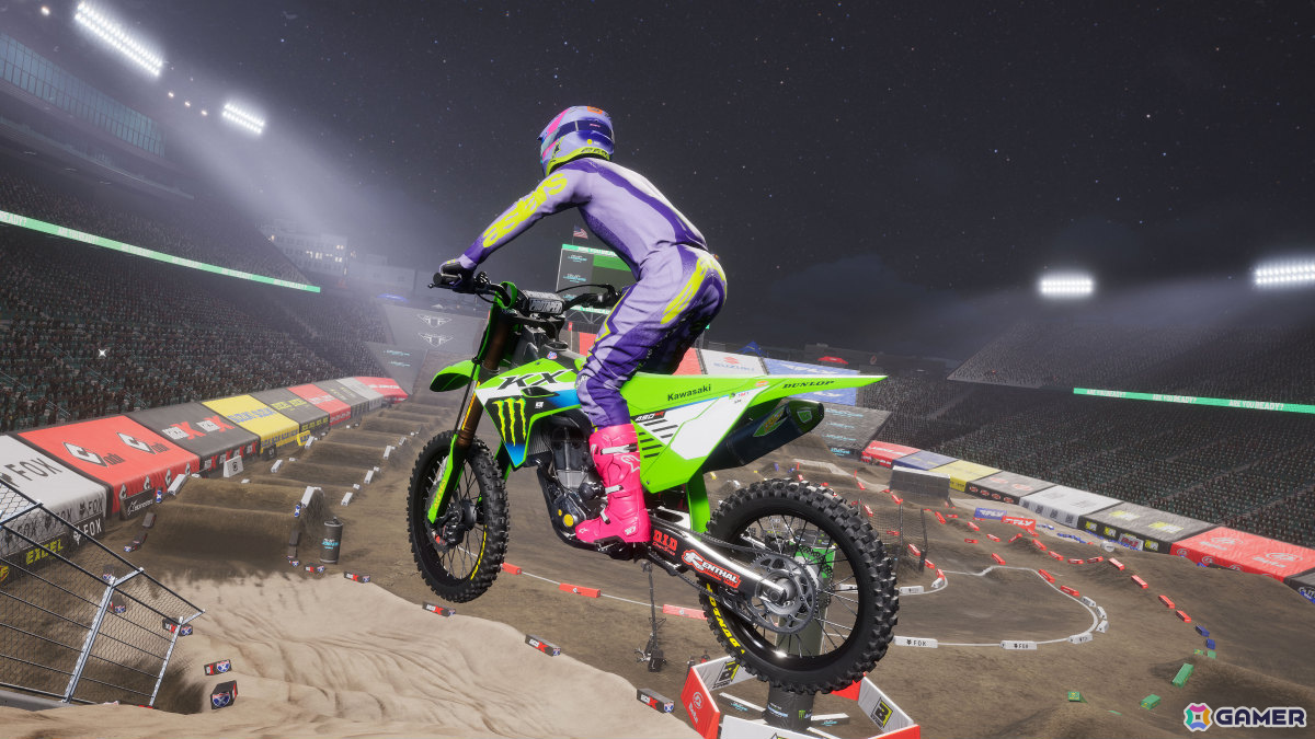 「MX vs ATV Legends」決勝戦をテーマにしたDLC「Triple Clash SX Finals」が配信！これまでに身につけたテクニックが試されるの画像3
