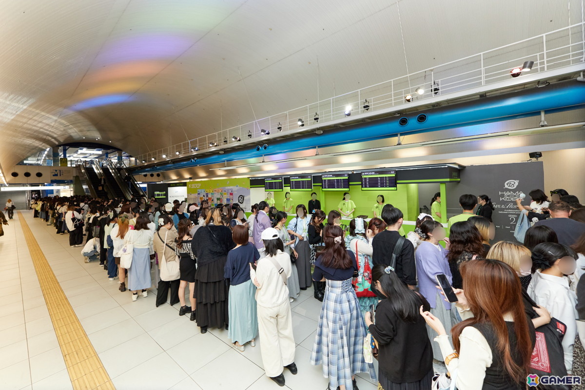 「18TRIP」みなとみらい駅に空港風ブースが登場！区長30人の全身パネルやSeason1を振り返るー現地レポートが公開の画像12