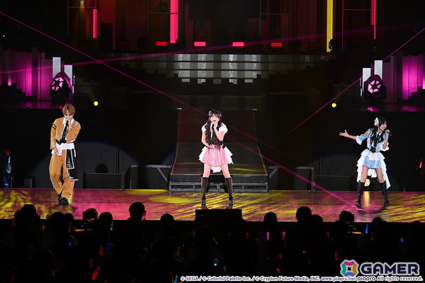 「プロセカ6th感謝祭」DAY1レポート！ミクたちの必殺技（？）が繰り出された朗読劇やソロ歌唱、ワールドリンクイベント楽曲も披露されたライブステージで盛り上がるの画像21