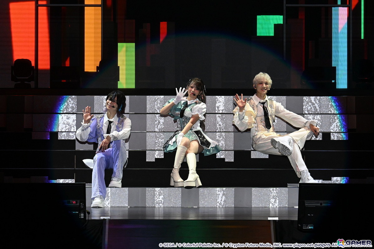 「プロセカ6th感謝祭」DAY1レポート!ミクたちの必殺技(?)が繰り出された朗読劇やソロ歌唱、ワールドリンクイベント楽曲も披露されたライブステージで盛り上がるの画像