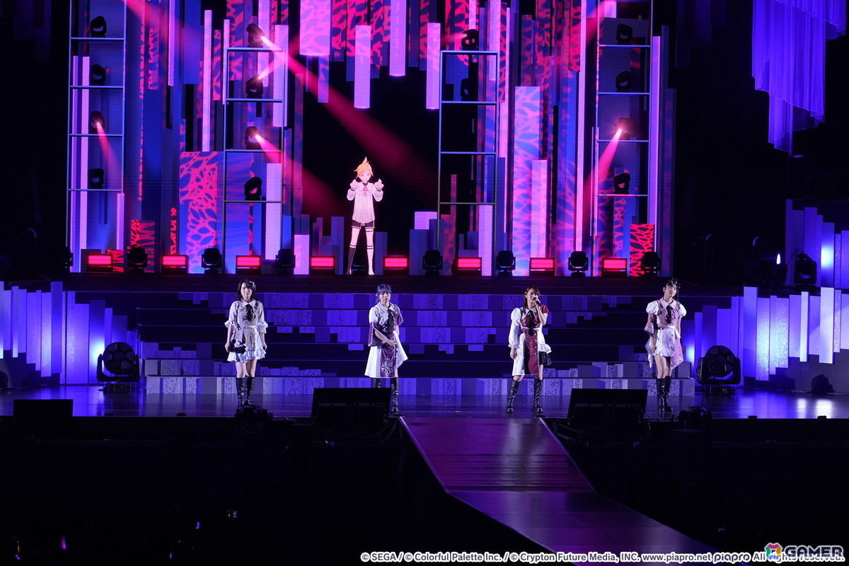 「プロセカ6th感謝祭」DAY1レポート!ミクたちの必殺技(?)が繰り出された朗読劇やソロ歌唱、ワールドリンクイベント楽曲も披露されたライブステージで盛り上がるの画像