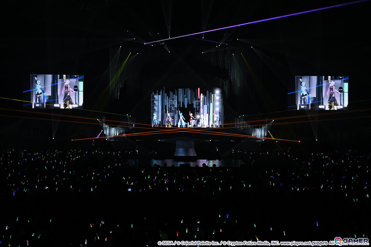「プロセカ6th感謝祭」DAY1レポート!ミクたちの必殺技(?)が繰り出された朗読劇やソロ歌唱、ワールドリンクイベント楽曲も披露されたライブステージで盛り上がるの画像