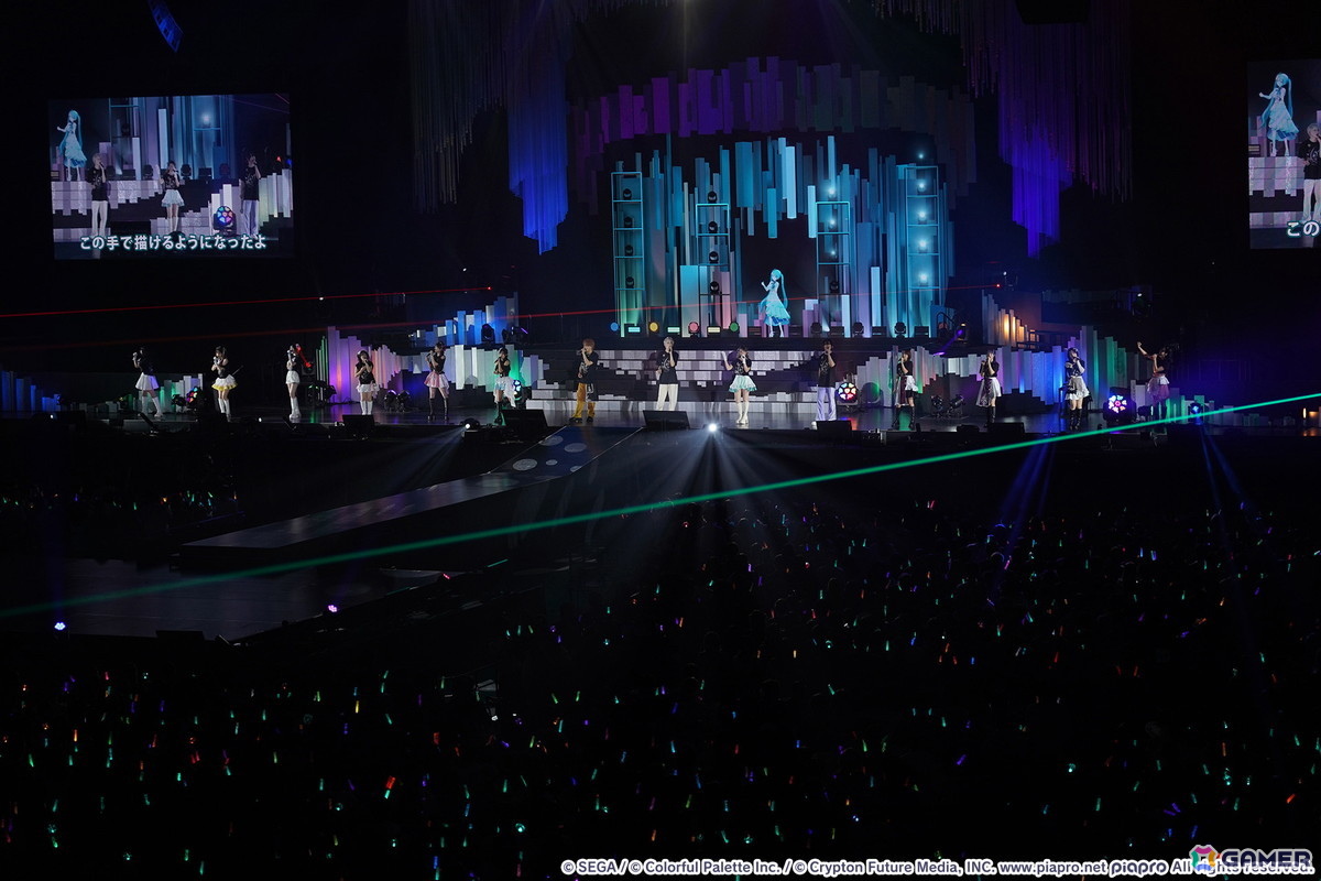 「プロセカ6th感謝祭」DAY1レポート!ミクたちの必殺技(?)が繰り出された朗読劇やソロ歌唱、ワールドリンクイベント楽曲も披露されたライブステージで盛り上がるの画像