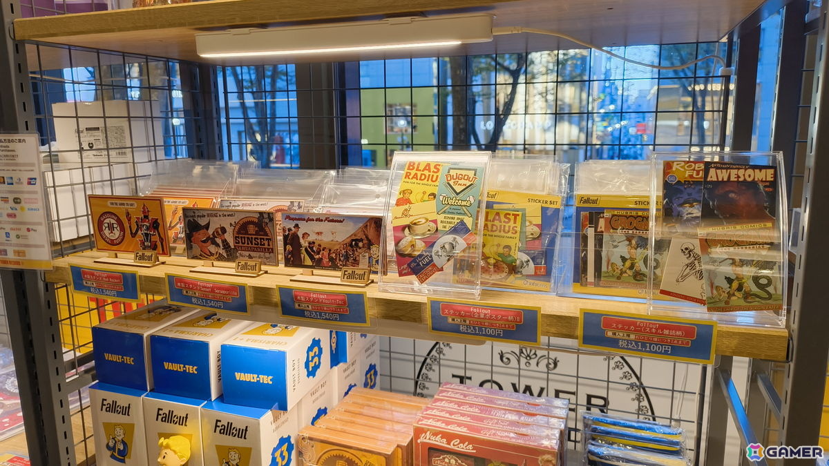 「ナニニシマスカ?」あの有名なタカハシのヌードルが食べられる!「フォールアウト」内に登場する料理を再現したフードの数々や先行販売のグッズなどもの画像