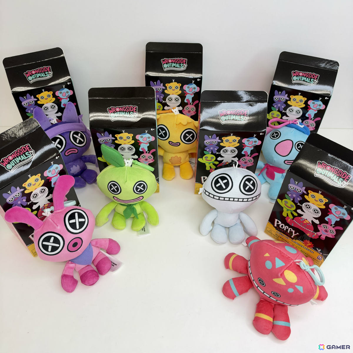 「Escape From Playtime」発売を記念して「Poppy Playtime」新グッズの予約販売が開始!ハギーワギーのなりきりお面などがラインナップの画像
