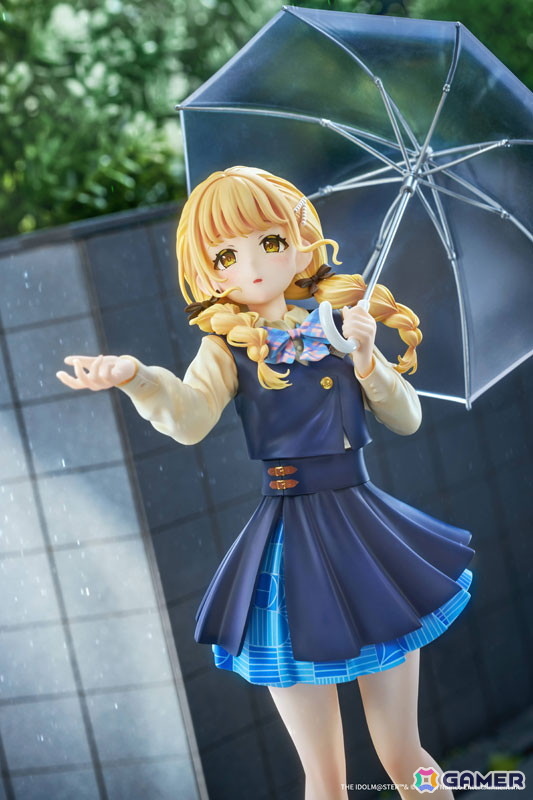 「学マス」より藤田ことねが「雨上がりのアイリス」の特訓前姿でスケールフィギュアになって登場！三つ編みの細部やスカートのしわまで丁寧にディテールを表現の画像