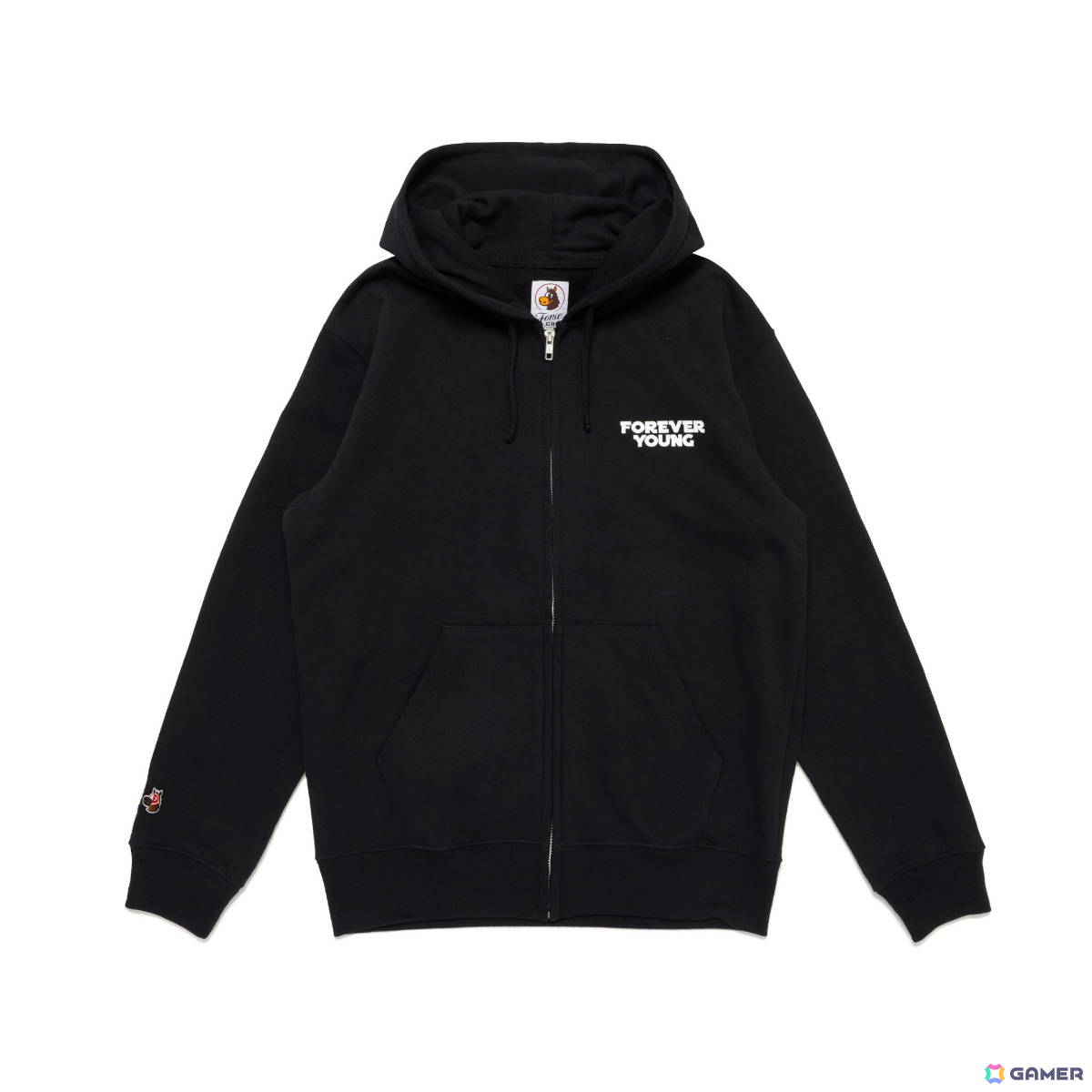 「ウマ娘」×「FORSE CLUB」フォーエバーヤングのグラフィックが落とし込まれたTシャツとジップアップフーディーが10月25日に発売!の画像