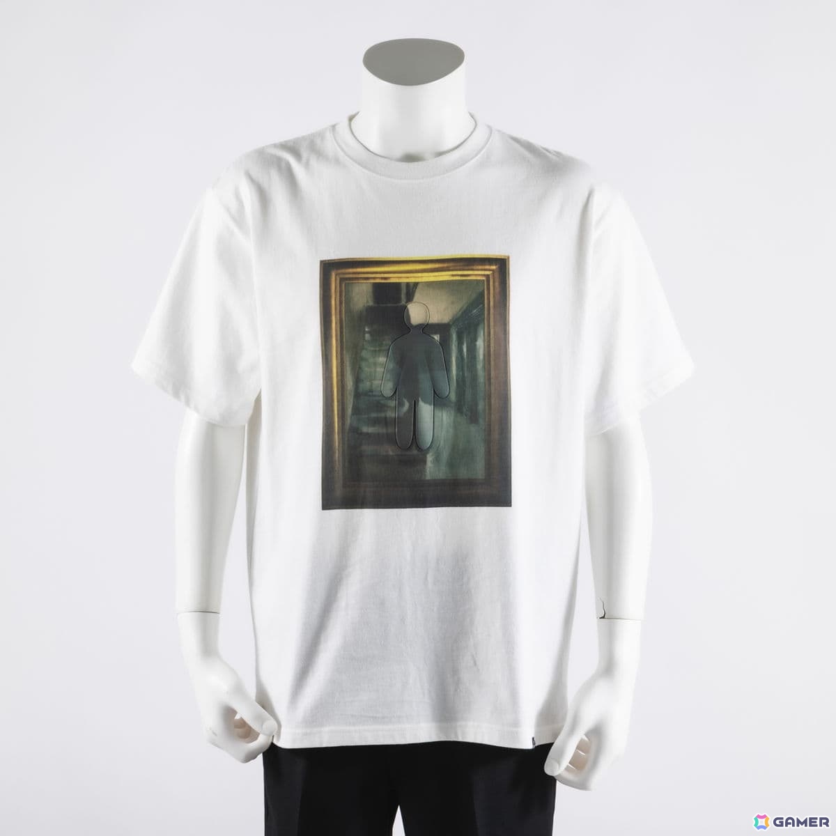 「めっちゃカメレオン」のTシャツがSuperGroupiesより発売！絵画の中に潜むプレイヤーと印象的なエモートを取り入れたデザインに注目の画像4
