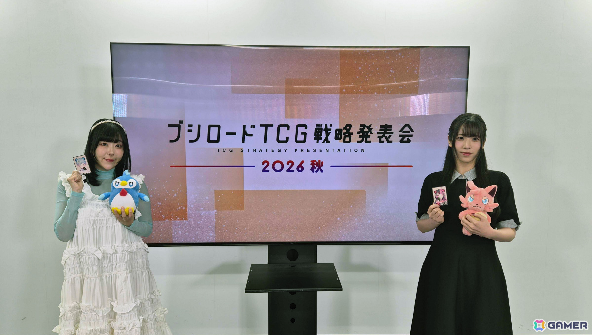 当日フォトセッション：（左から）峰月律、千石ユノ